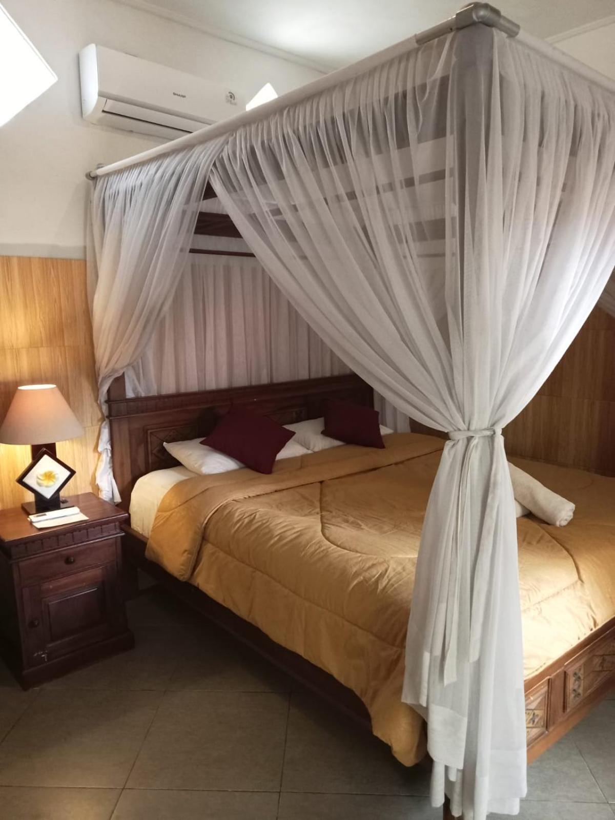 Nitya Home Stay Lembongan Eksteriør billede